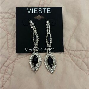 NWT Fashion Crystal Dangle Earrings